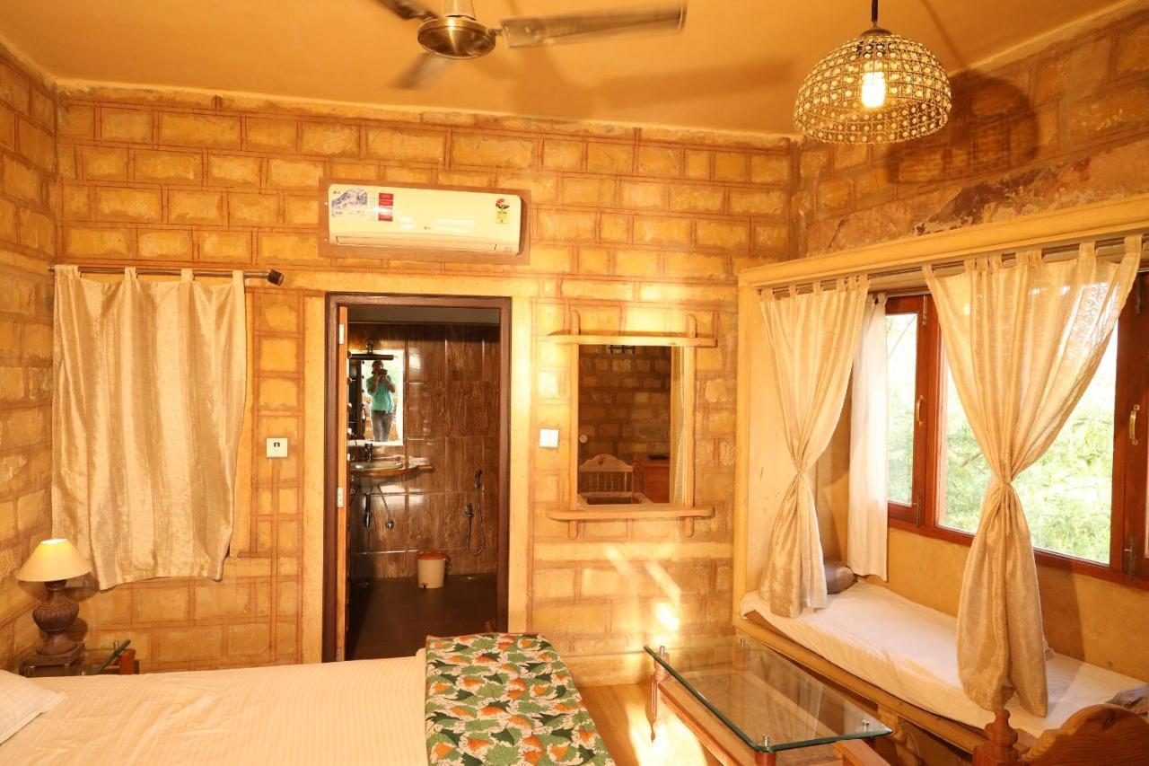 Hotel The Silk Route Jaisalmer Buitenkant foto