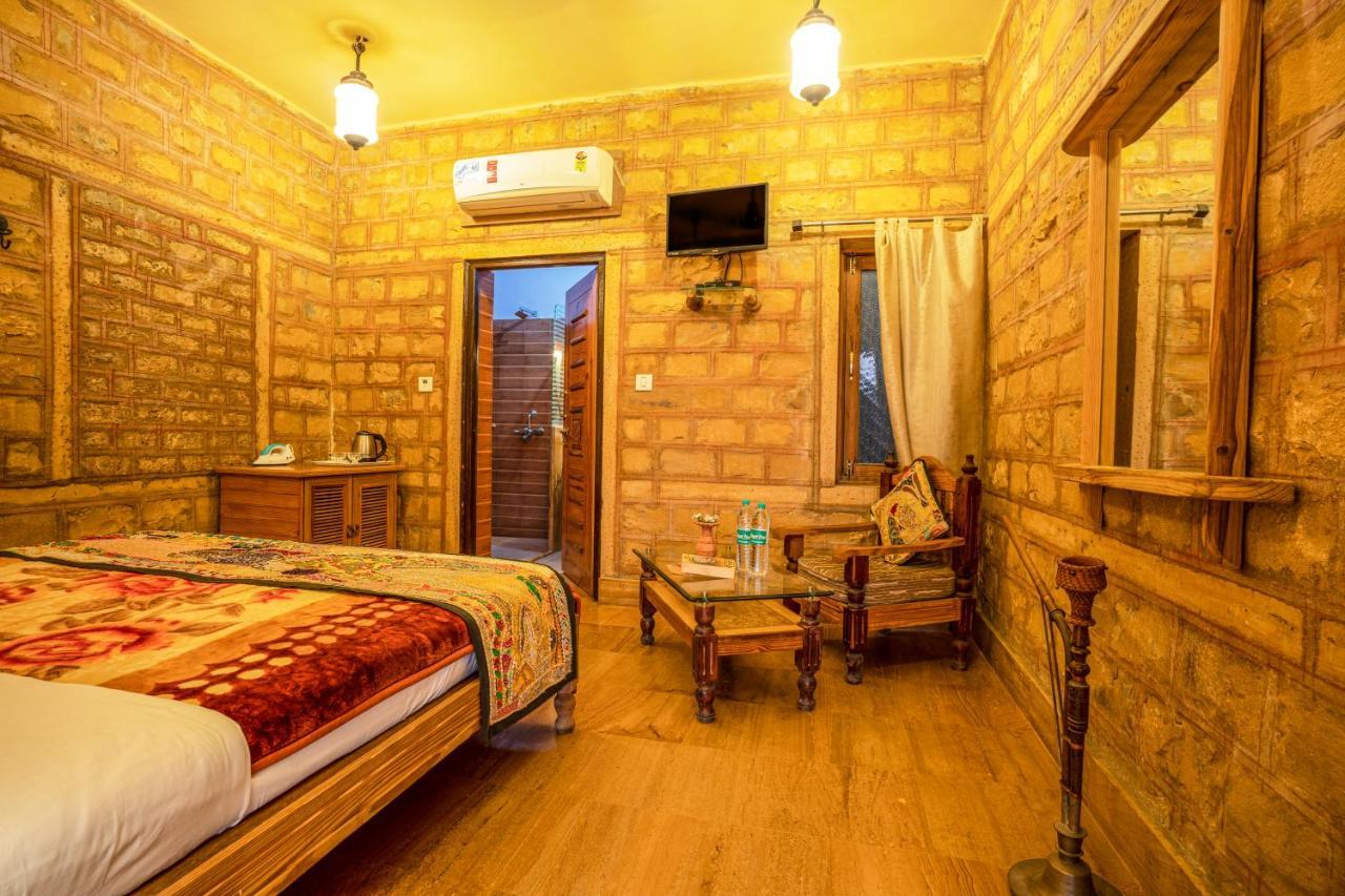 Hotel The Silk Route Jaisalmer Buitenkant foto