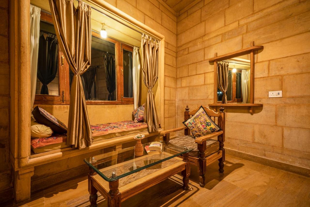 Hotel The Silk Route Jaisalmer Buitenkant foto