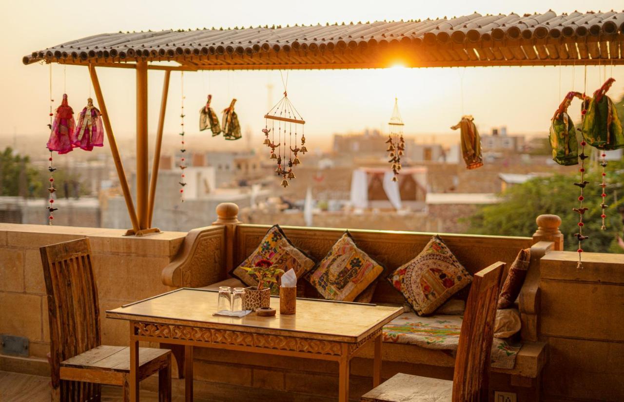 Hotel The Silk Route Jaisalmer Buitenkant foto