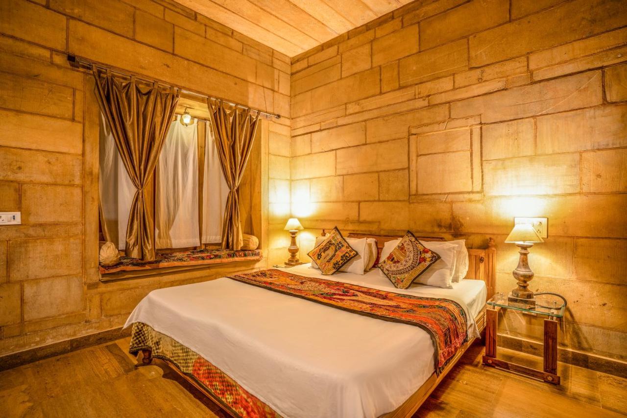 Hotel The Silk Route Jaisalmer Buitenkant foto