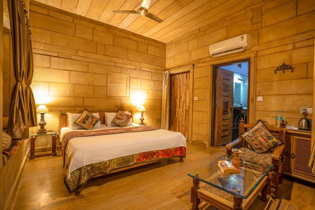 Hotel The Silk Route Jaisalmer Buitenkant foto