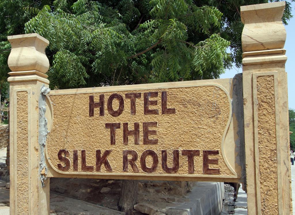 Hotel The Silk Route Jaisalmer Buitenkant foto